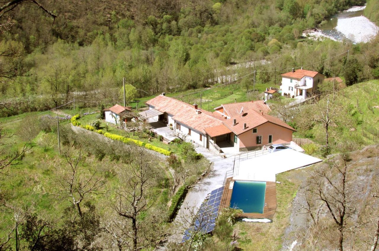 Agriturismo Il Giglio E La Rosa *